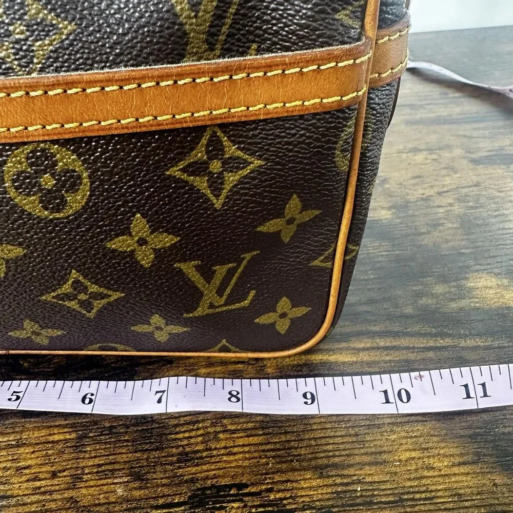 Louis Vuitton Compiegne 23 Clutch Bag Small Brown Monogram Canvas